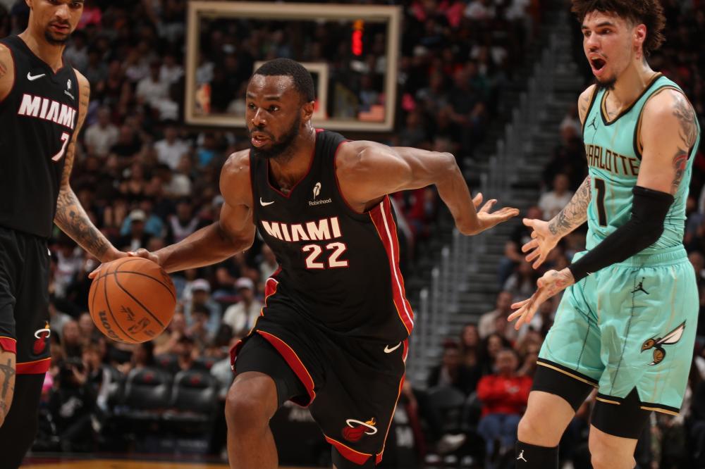 的表现格外 的表现格外